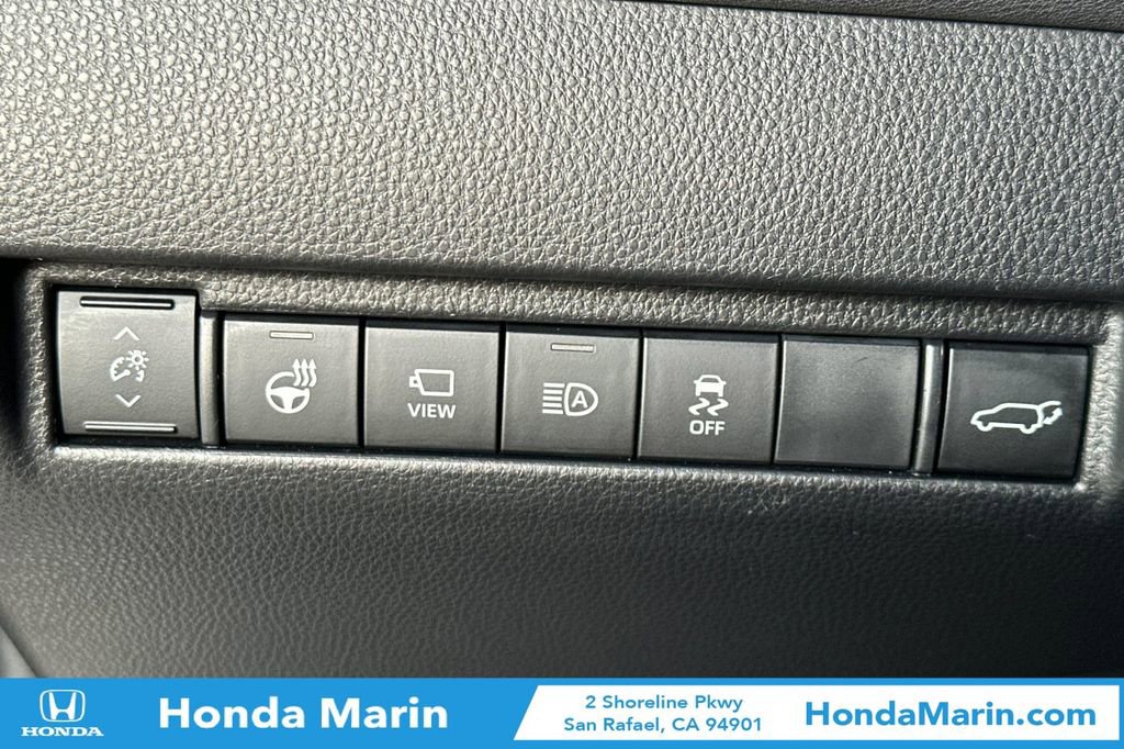 Used 2023 Toyota Venza Nightshade image 34