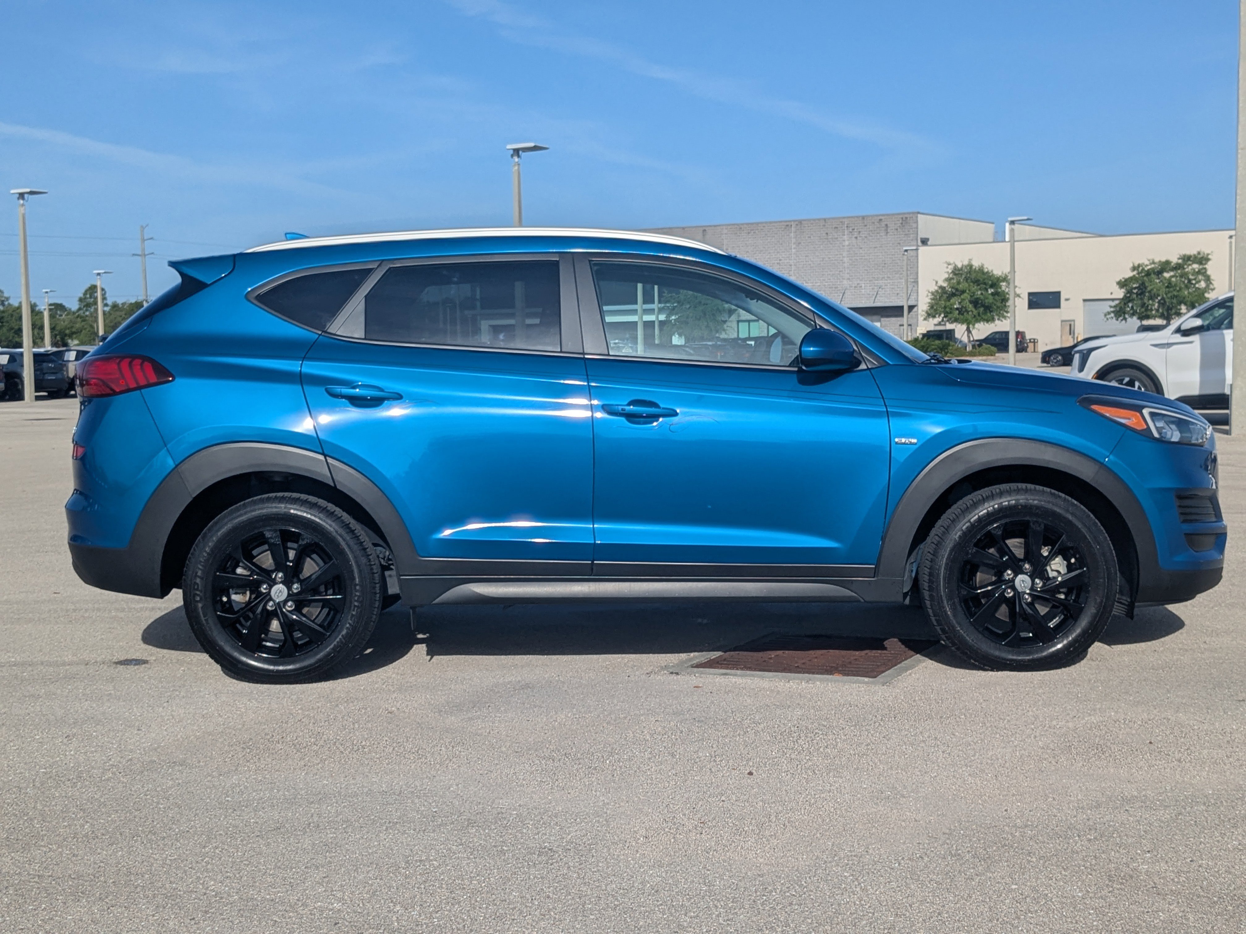 Used 2020 Hyundai Tucson Value w/ Cargo Package image 4