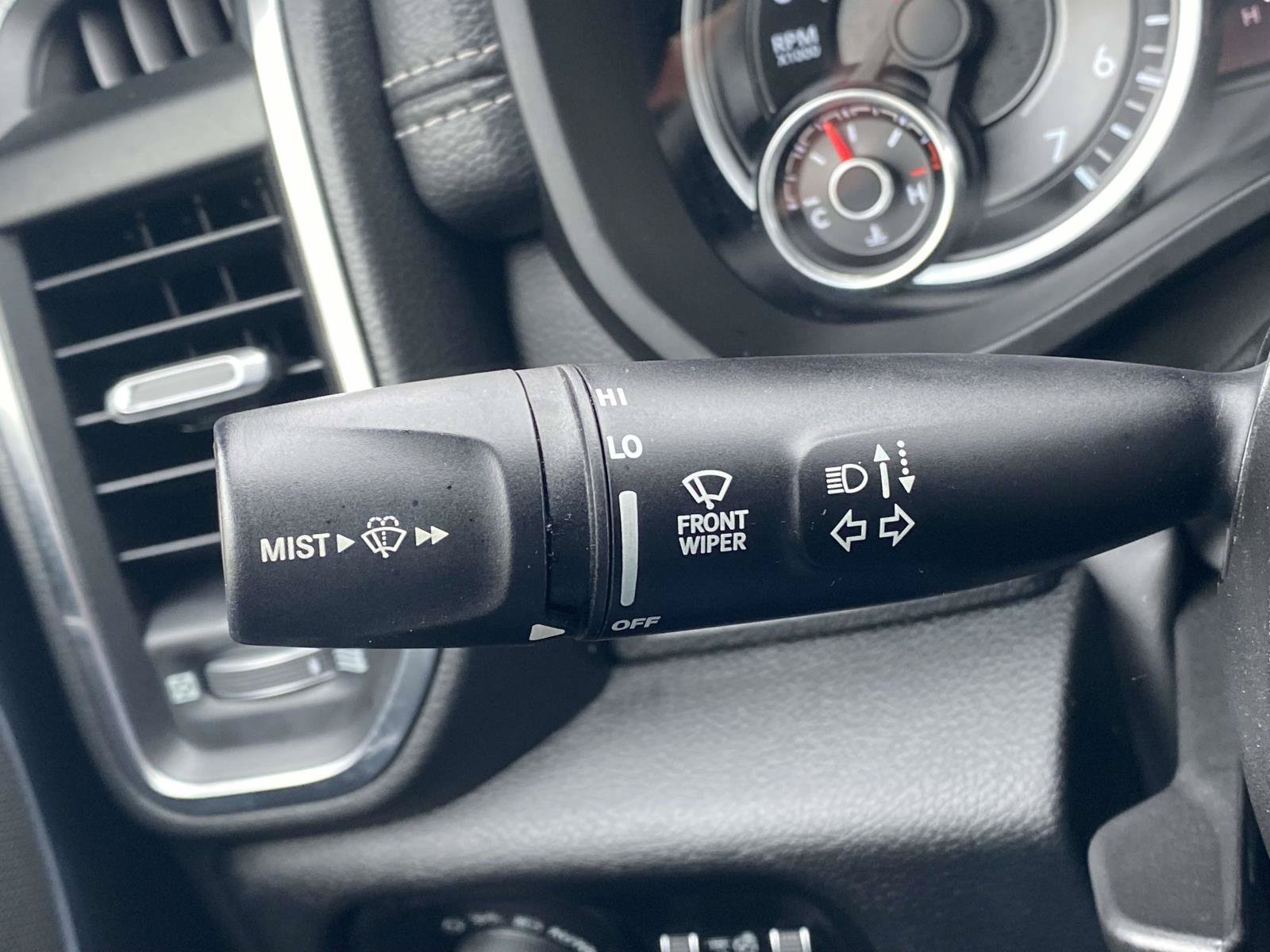 Used 2022 RAM 1500 Laramie AWD/4WD image 34