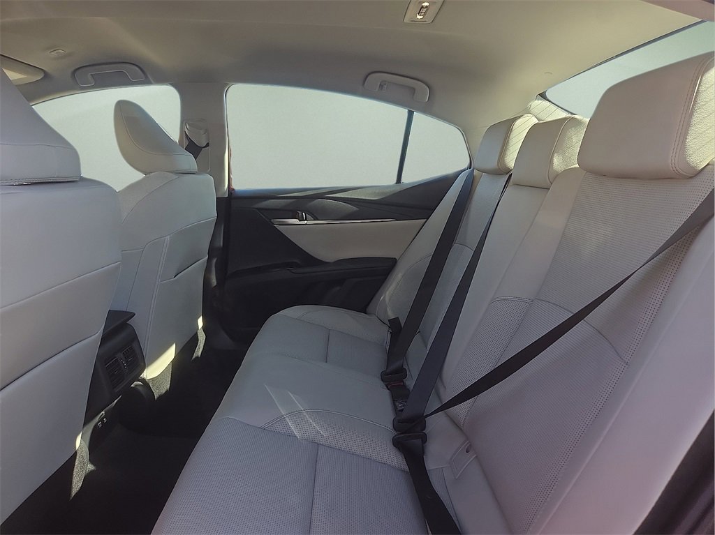 New 2026 Toyota Camry XLE image 8