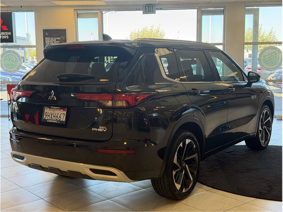 Used 2023 Mitsubishi Outlander SEL AWD/4WD image 5