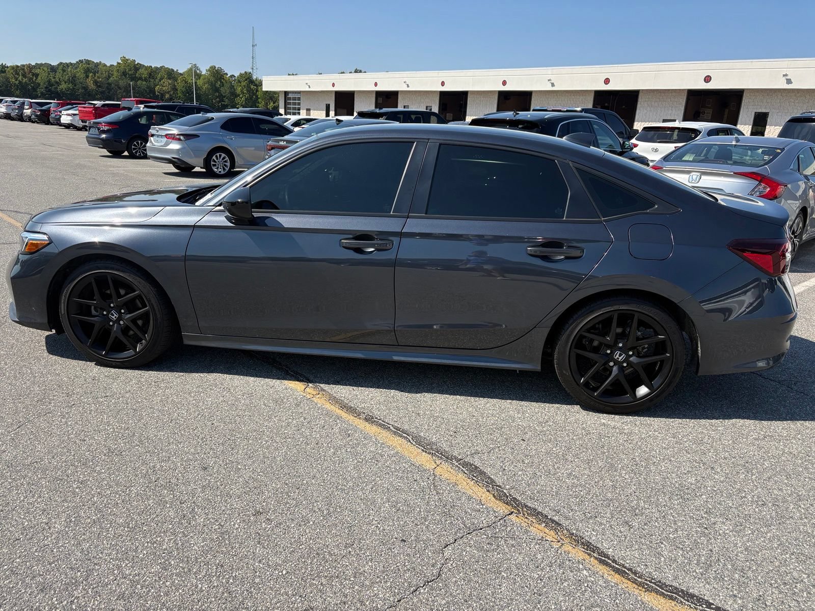 Used 2025 Honda Civic Sport image 8