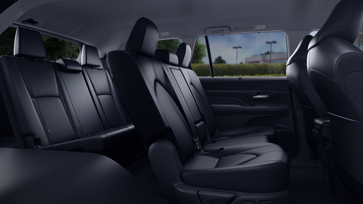 New 2026 Toyota Grand Highlander FWD image 21