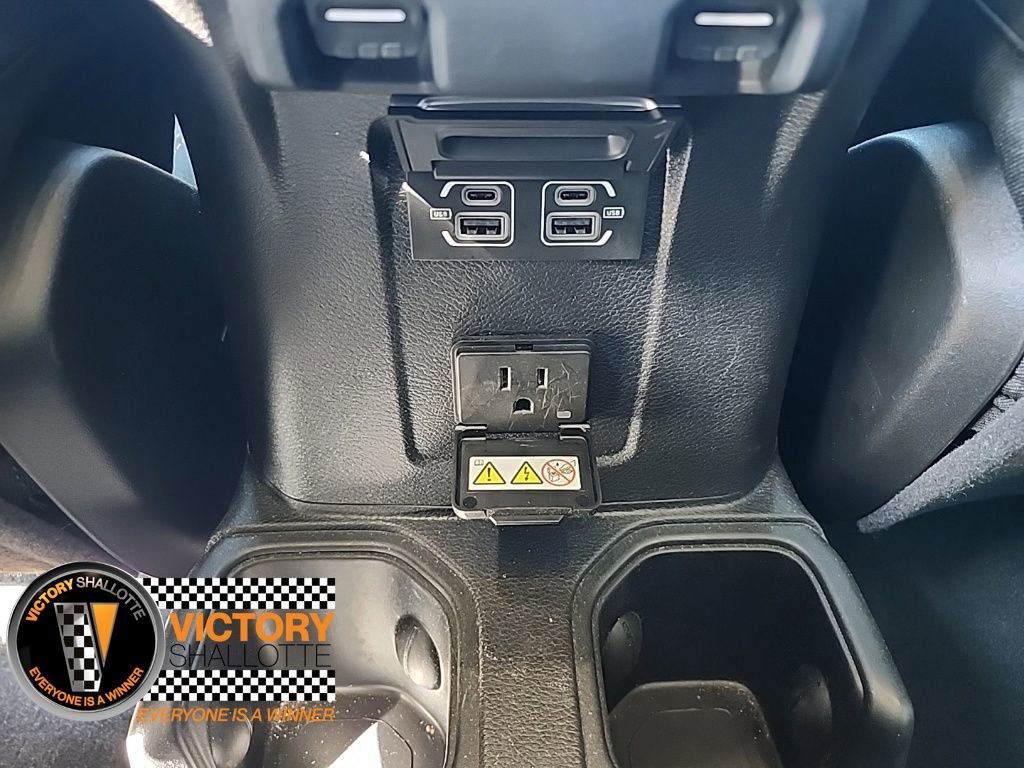 Certified 2024 Jeep Gladiator Mojave w/ Technology Group image 22