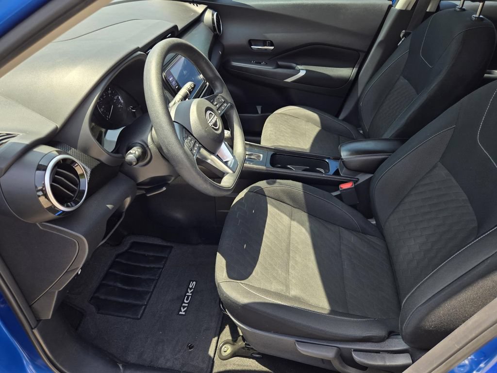Certified 2024 Nissan Kicks SV FWD image 17