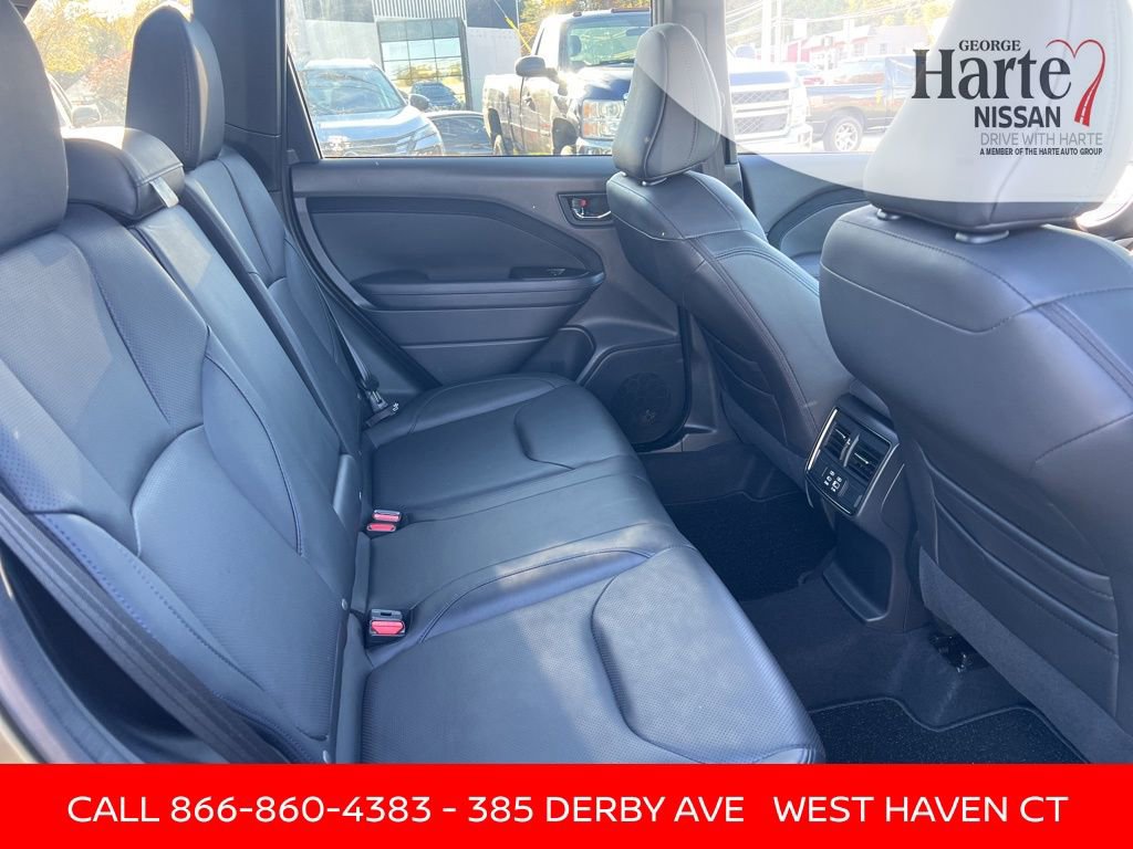 Used 2025 Subaru Forester Limited image 11