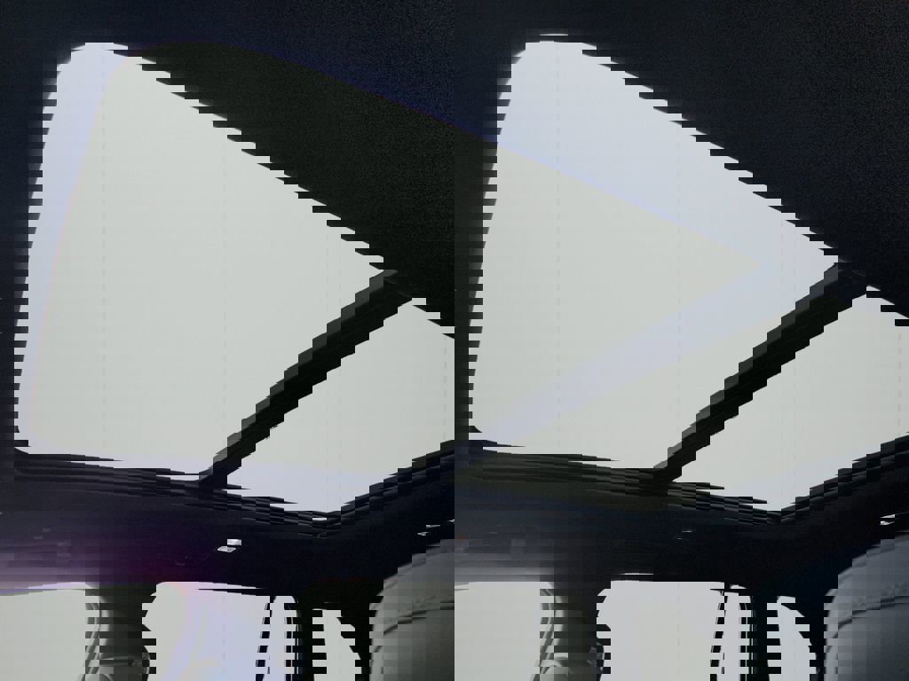 New 2026 GMC Acadia AT4 w/ Super Cruise Package image 19