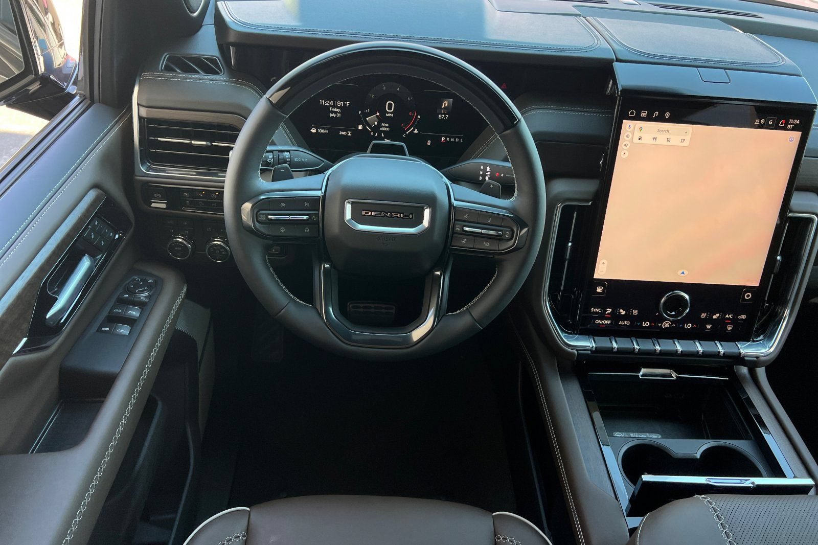 New 2026 GMC Yukon Denali Ultimate AWD/4WD image 12