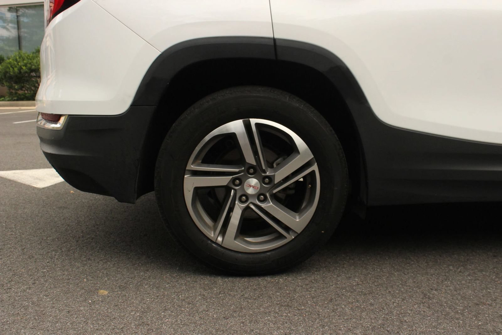 Used 2020 GMC Terrain SLT FWD image 5