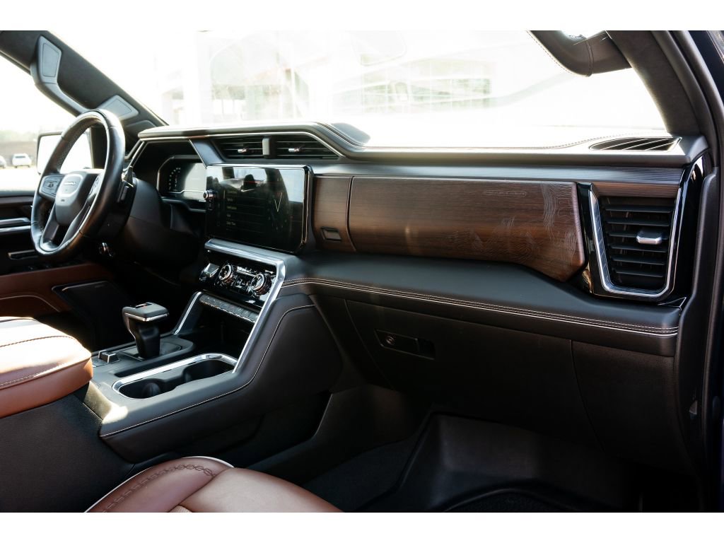 Used 2023 GMC Sierra 1500 Denali Ultimate image 16