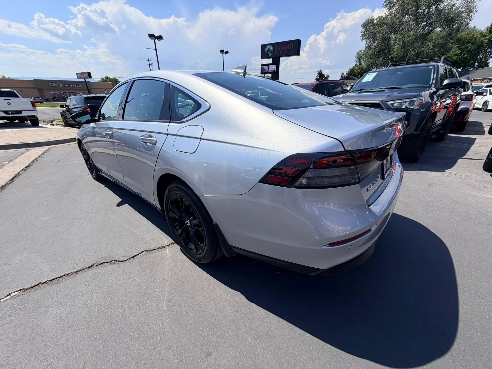 Used 2025 Honda Accord EX-L image 6