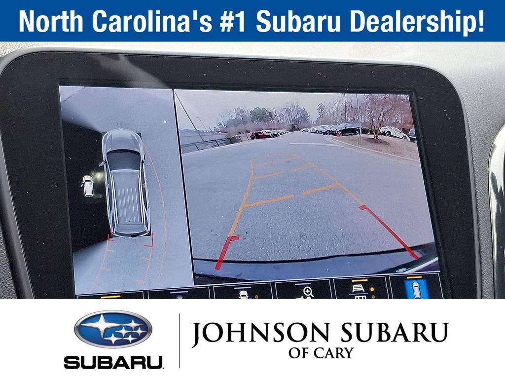 Used 2023 Chevrolet Equinox RS w/ RS Leather Package image 17