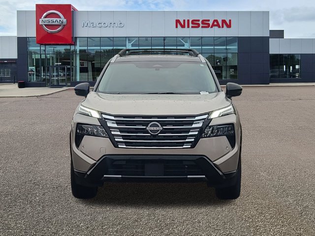 New 2026 Nissan Rogue Platinum AWD/4WD image 2