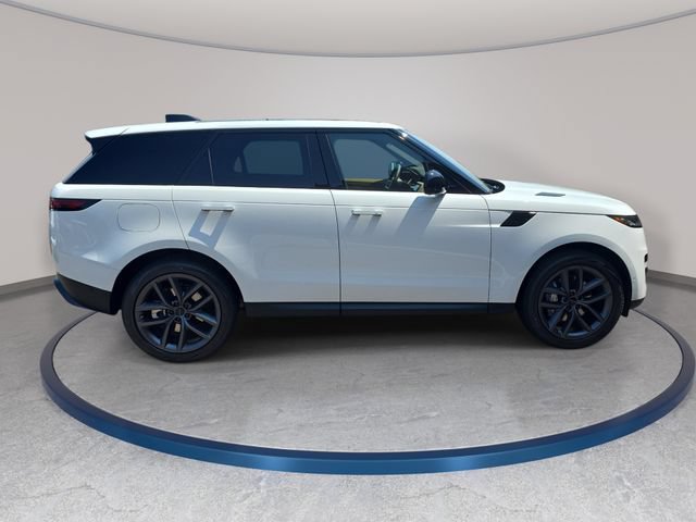 New 2026 Land Rover Range Rover Sport SE AWD/4WD image 4