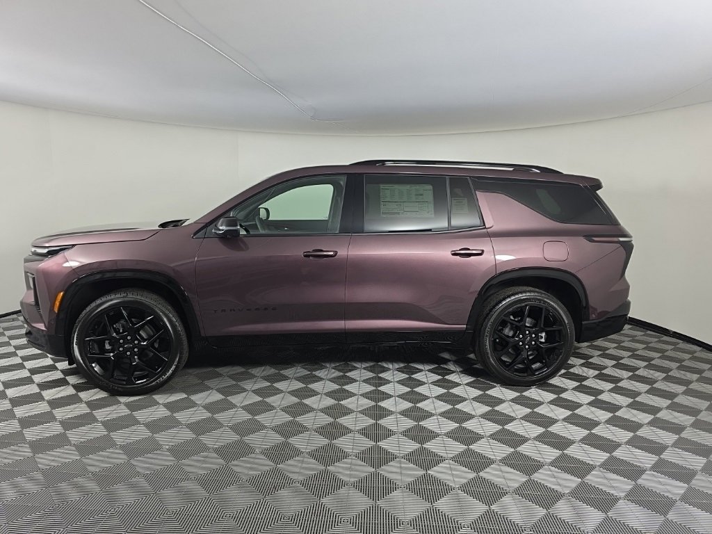 New 2026 Chevrolet Traverse RS image 2