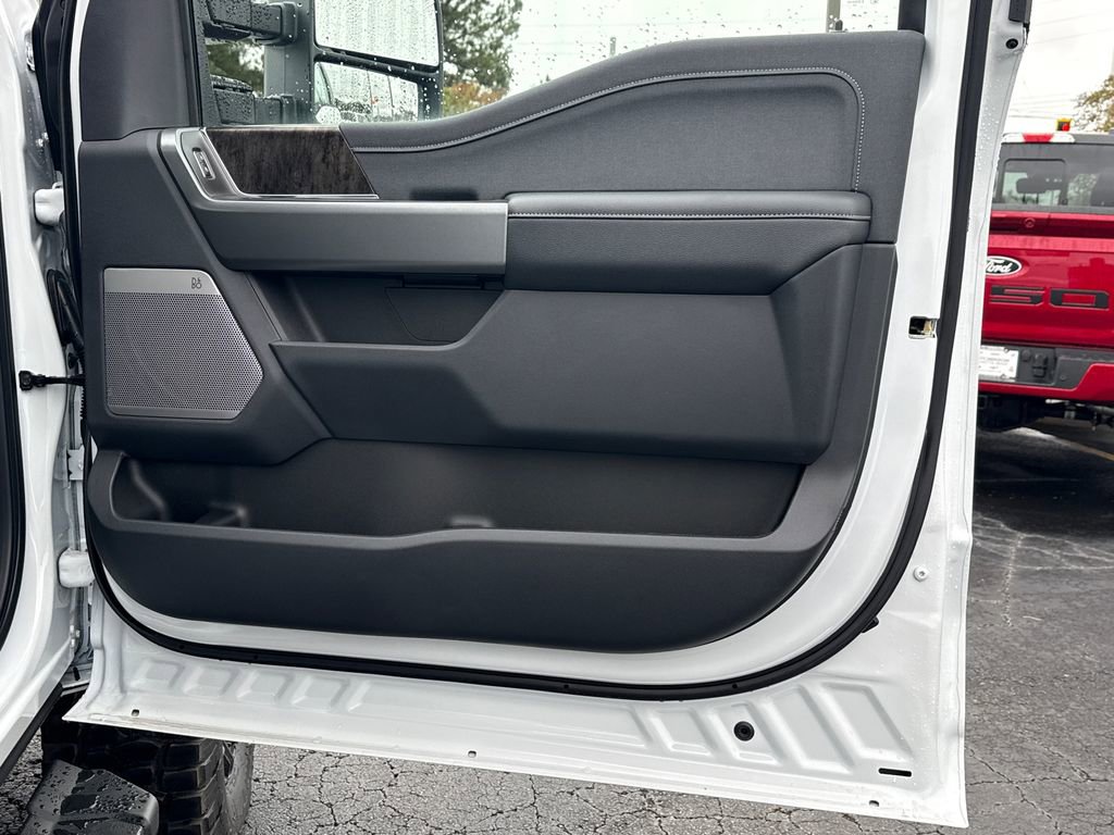 New 2026 Ford F250 Lariat w/ Black Appearance Package image 14