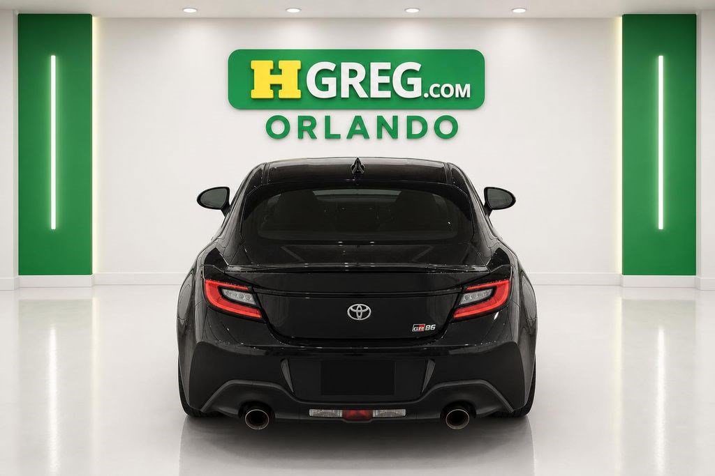 Used 2024 Toyota GR86 Premium RWD image 7