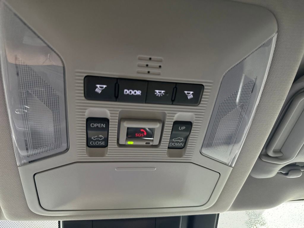 Used 2024 Toyota RAV4 XLE w/ Convenience Package image 24