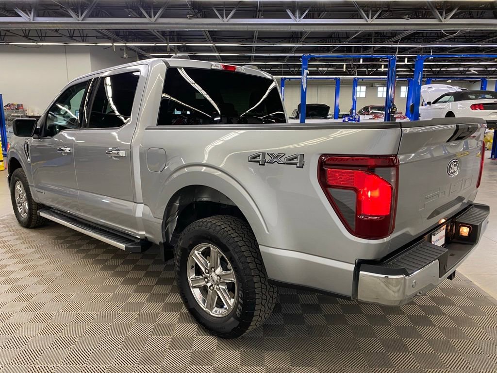 Used 2025 Ford F150 XLT w/ Equipment Group 301A Standard AWD/4WD image 4