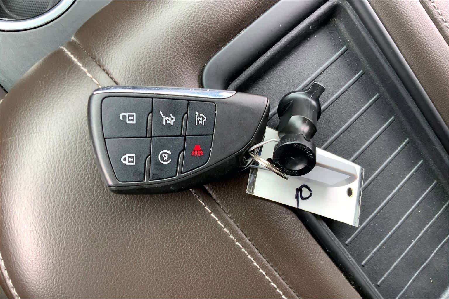 Used 2021 Chevrolet Tahoe LT w/ LT Signature Package AWD/4WD image 14