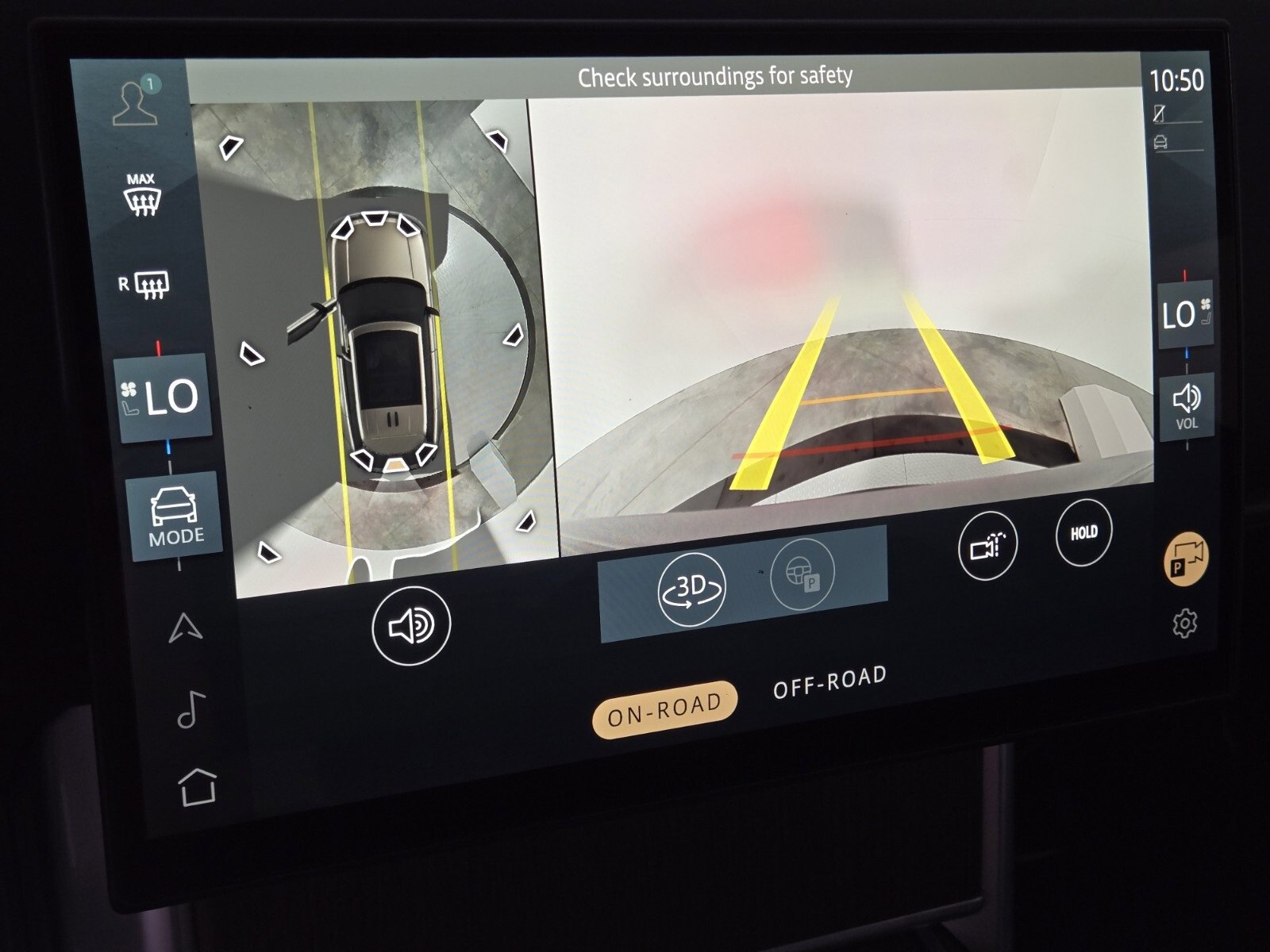 New 2025 Land Rover Range Rover SE image 27