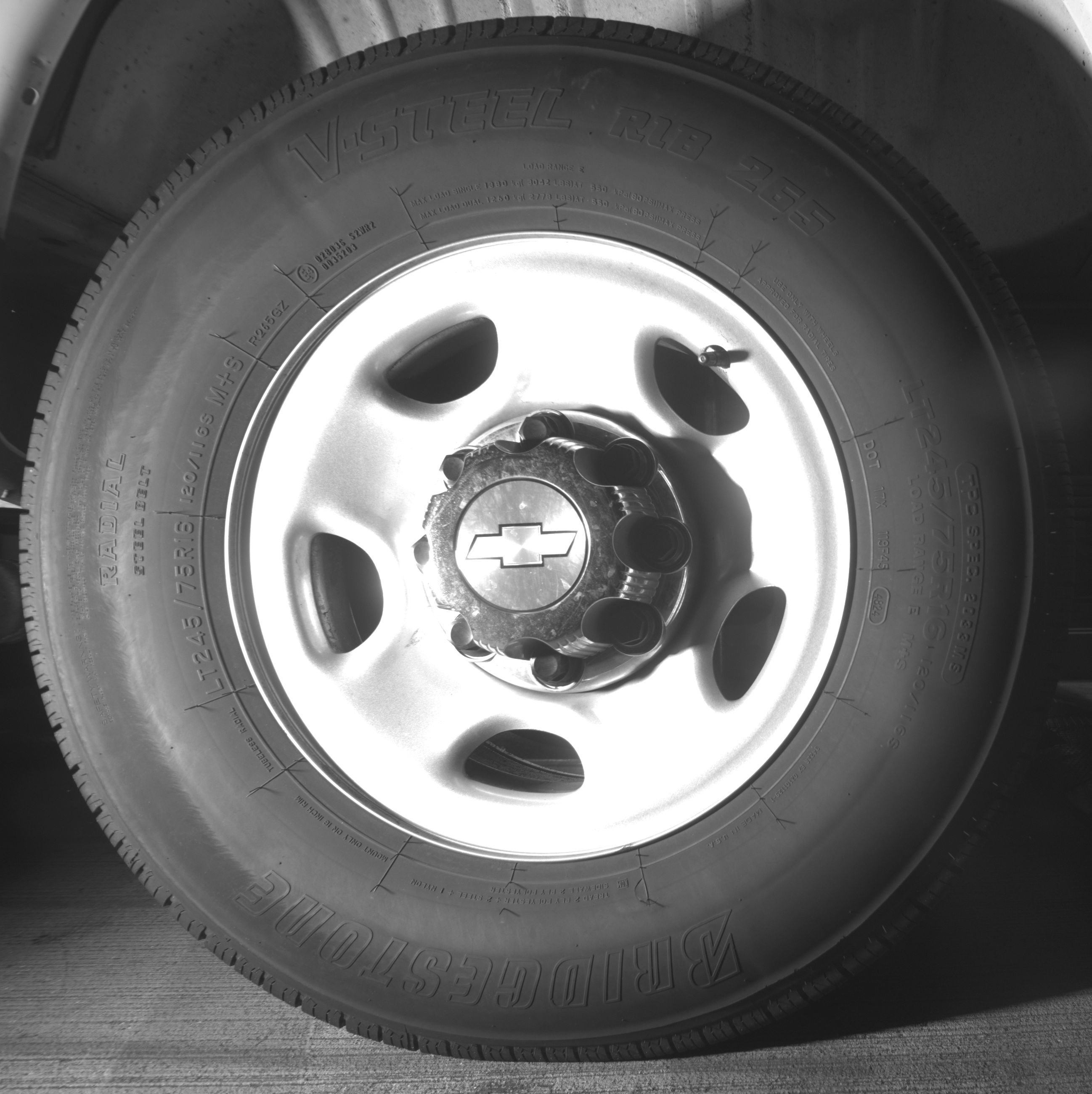 Used 2025 Chevrolet Express 3500 LT w/ LT Preferred Equipment Group image 15