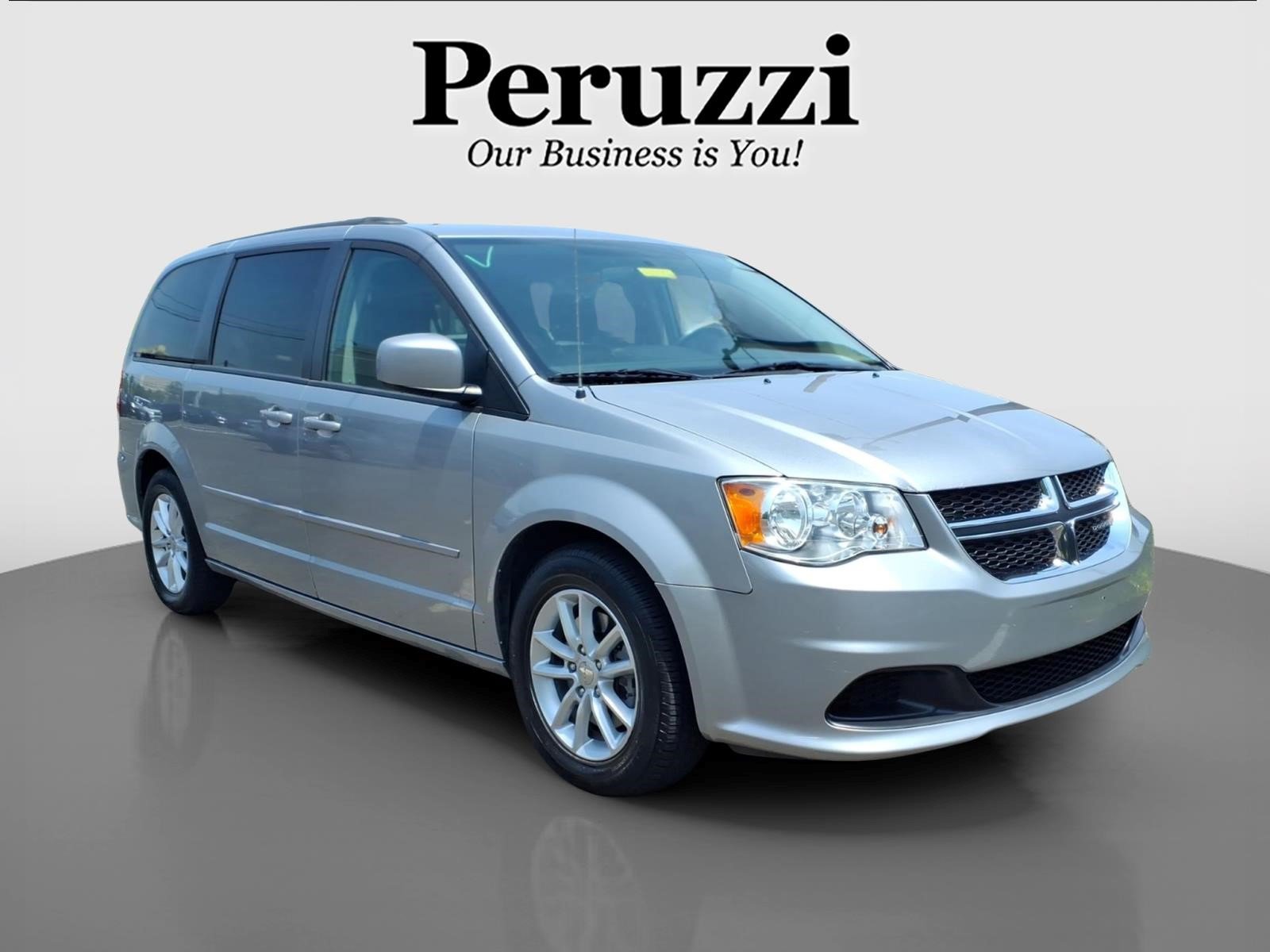 Used 2016 Dodge Grand Caravan SXT w/ Rear Park Assist Package