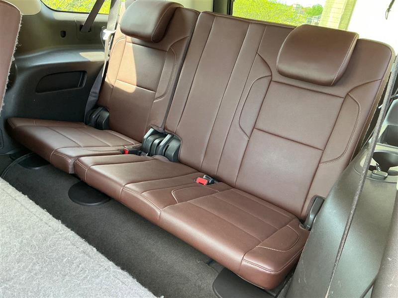 Used 2015 Chevrolet Suburban LTZ image 34