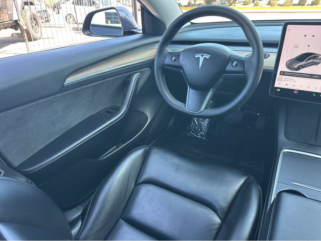 Used 2021 Tesla Model 3 Standard Range Plus RWD image 19