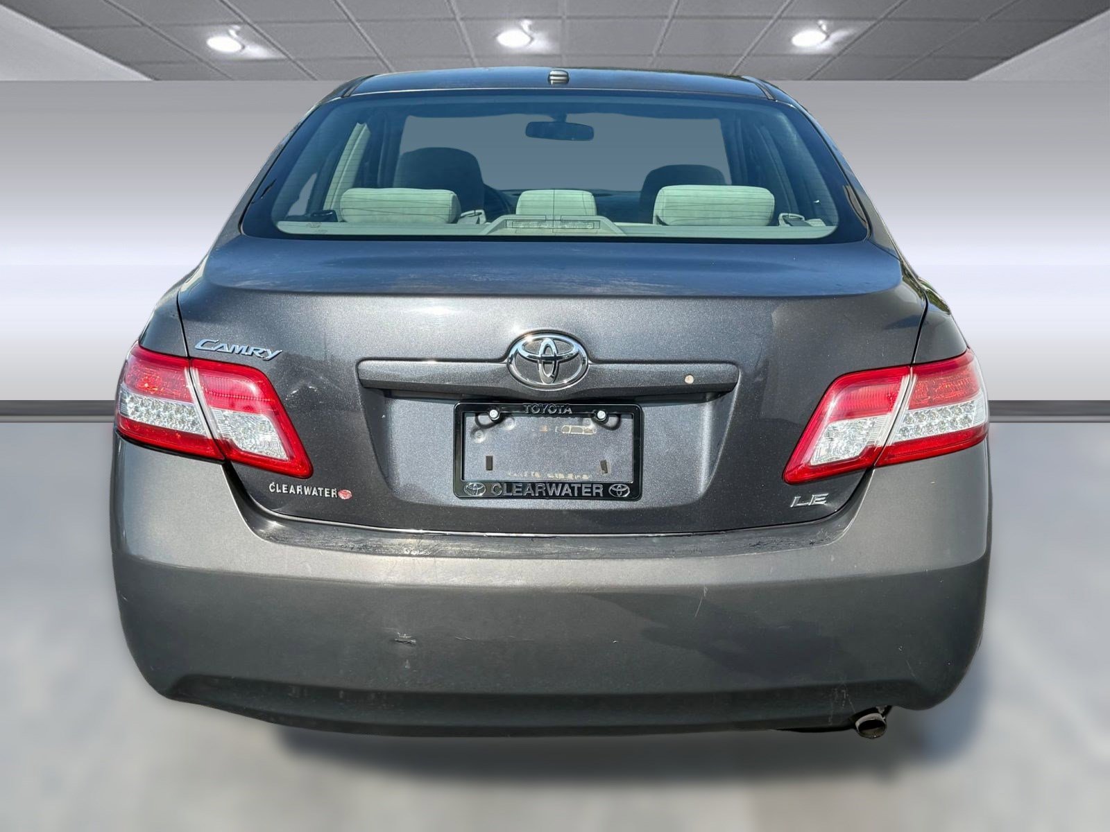 Used 2011 Toyota Camry LE w/ LE Extra-Value Pkg image 9