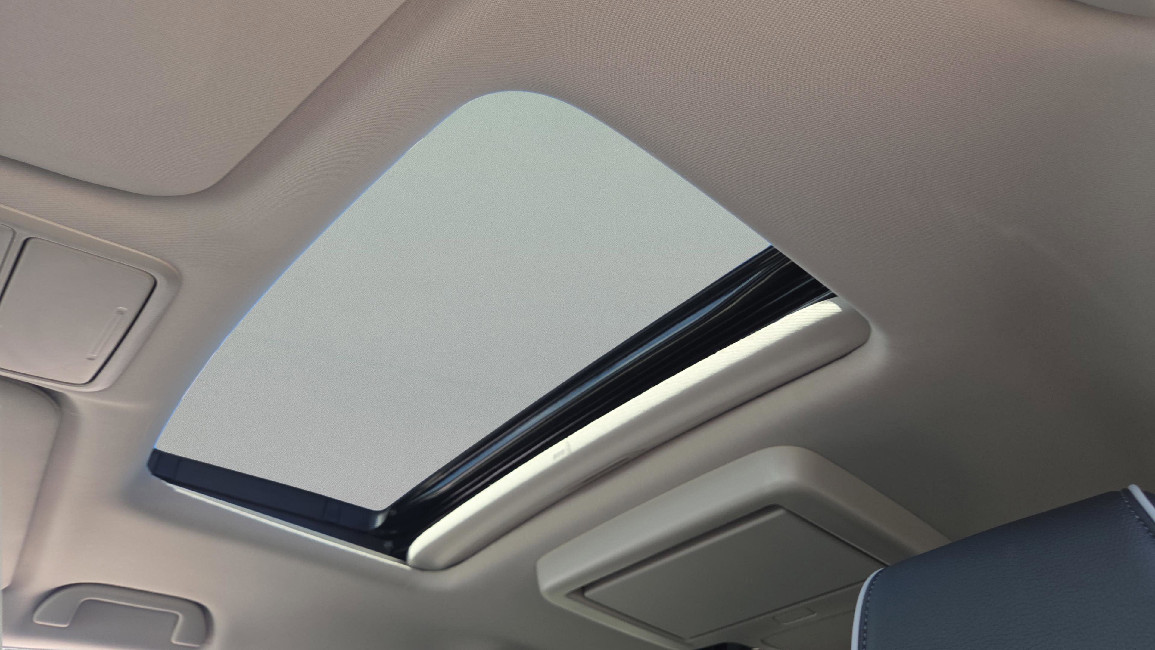 New 2026 Honda Odyssey Touring image 29