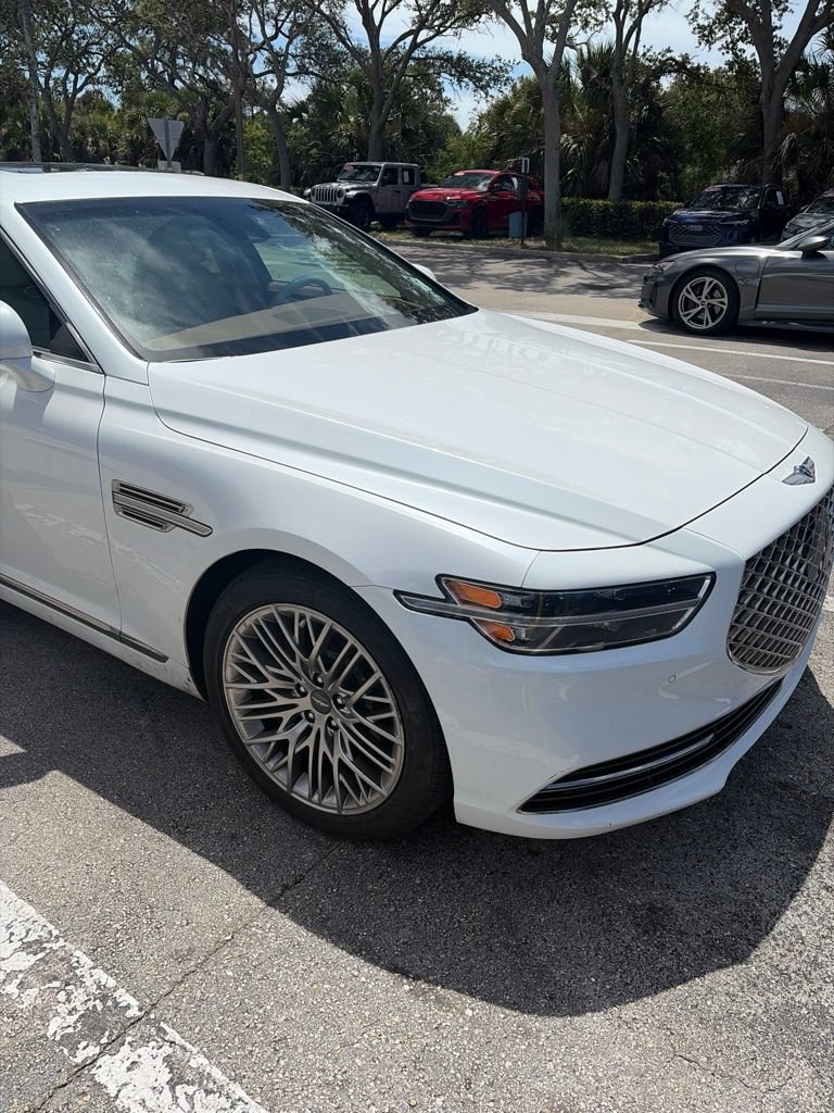 Used 2022 Genesis G90 5.0 Ultimate RWD image 1