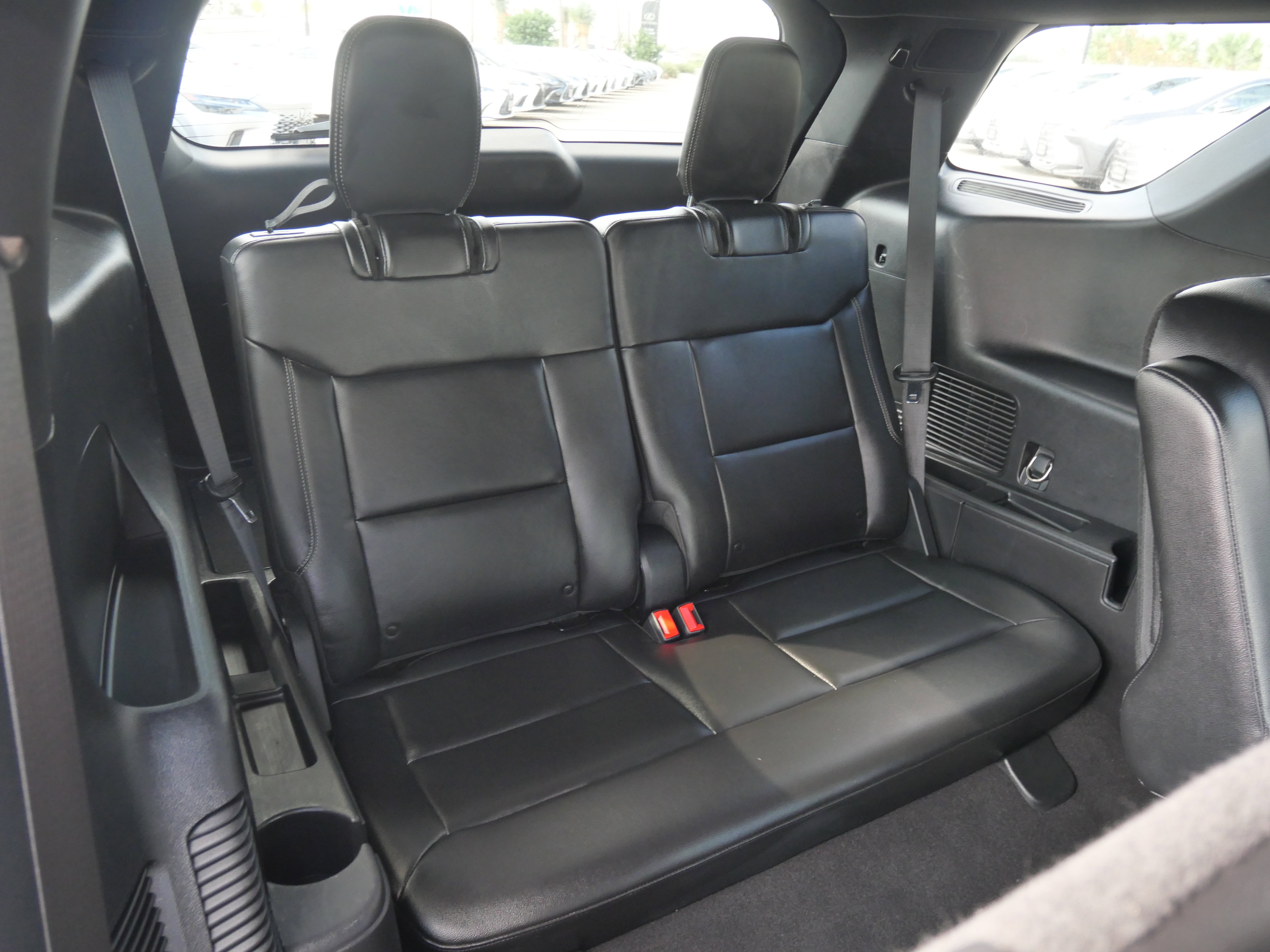 Used 2020 Ford Explorer Limited image 15