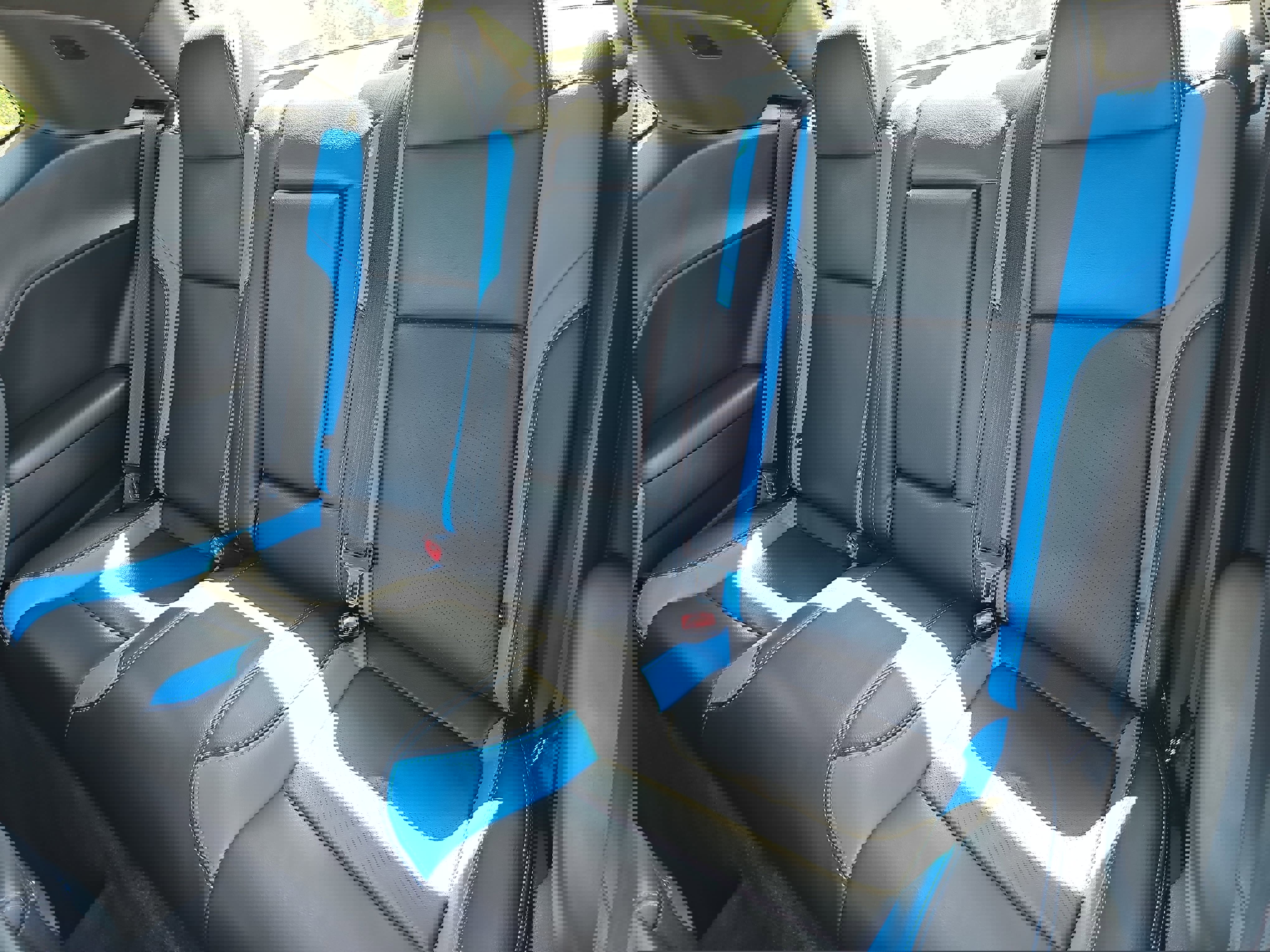 Used 2018 Dodge Challenger R/T w/ Blacktop Package RWD image 13