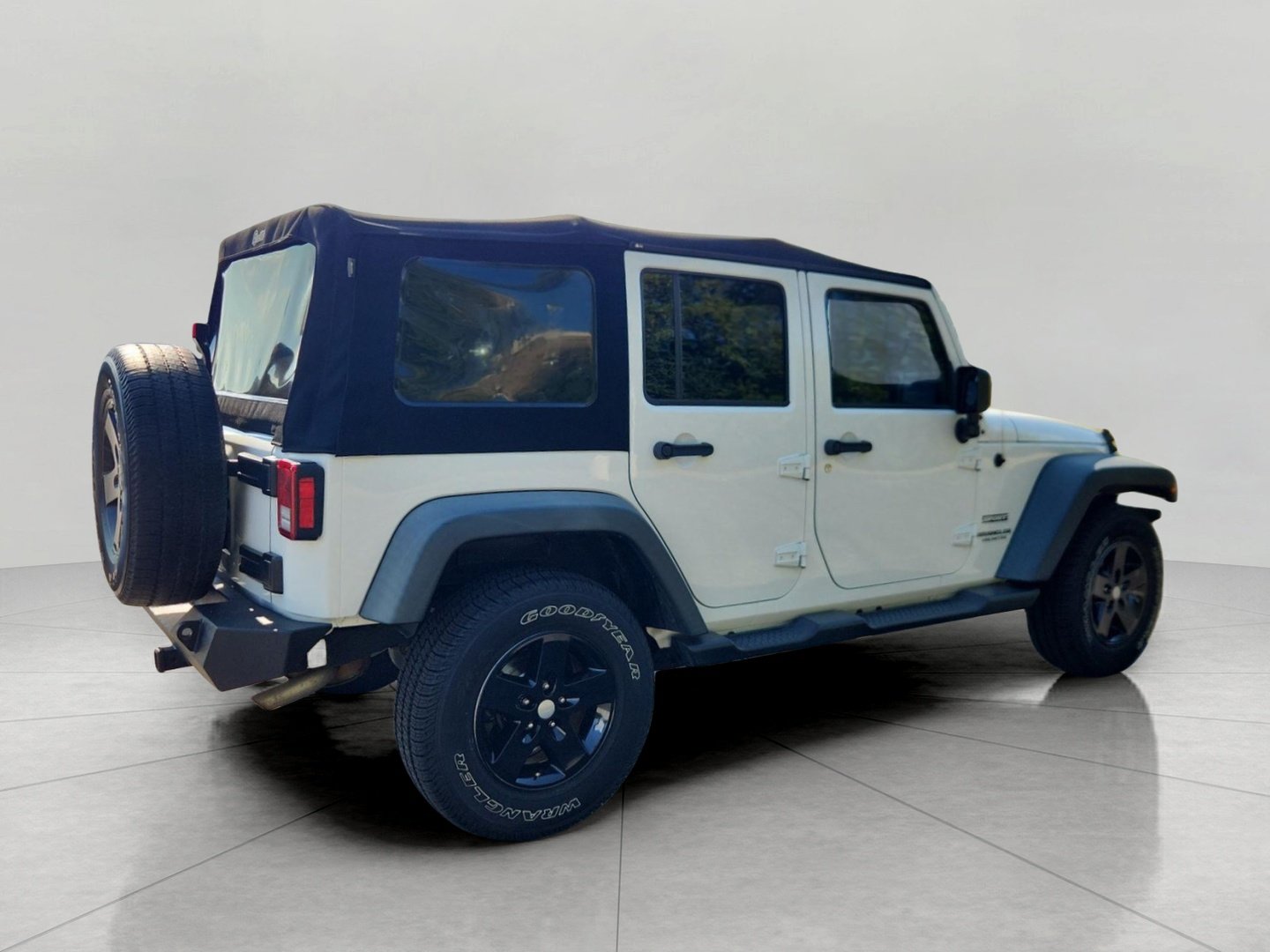 Used 2016 Jeep Wrangler Unlimited Sport w/ Quick Order Package 24S AWD/4WD image 6