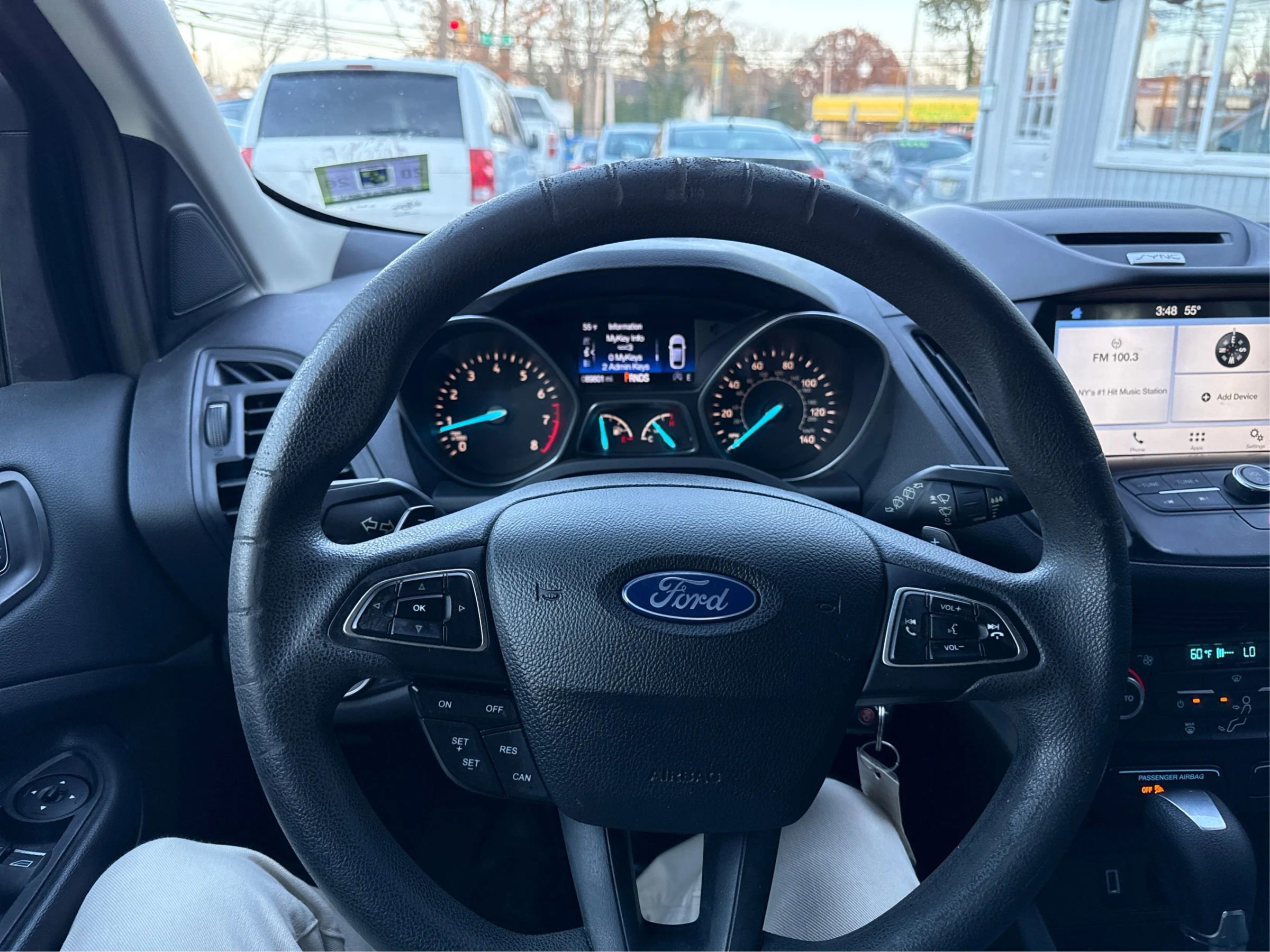 Used 2017 Ford Escape SE w/ Equipment Group 201A image 20