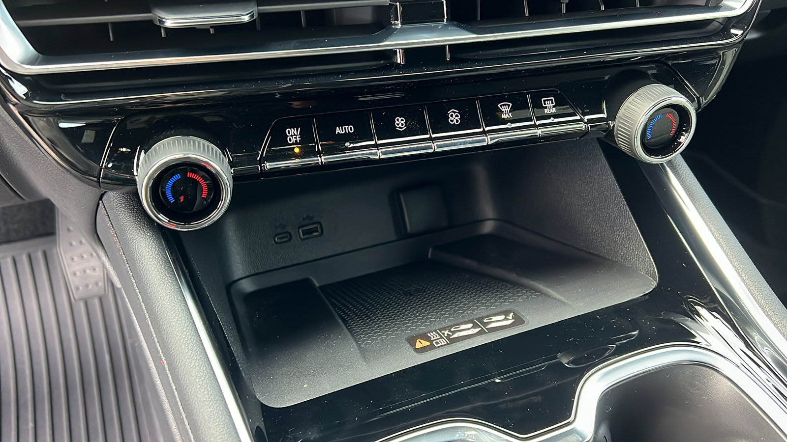 New 2026 Chevrolet Traverse Z71 image 25