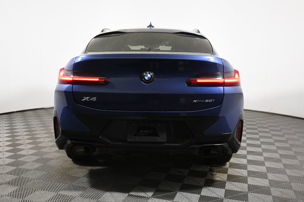 Used 2025 BMW X4 xDrive30i AWD/4WD image 10