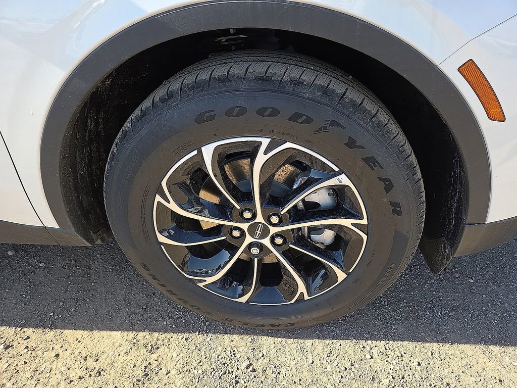 New 2026 Lincoln Nautilus Premier w/ Equipment Group 102A AWD/4WD image 8