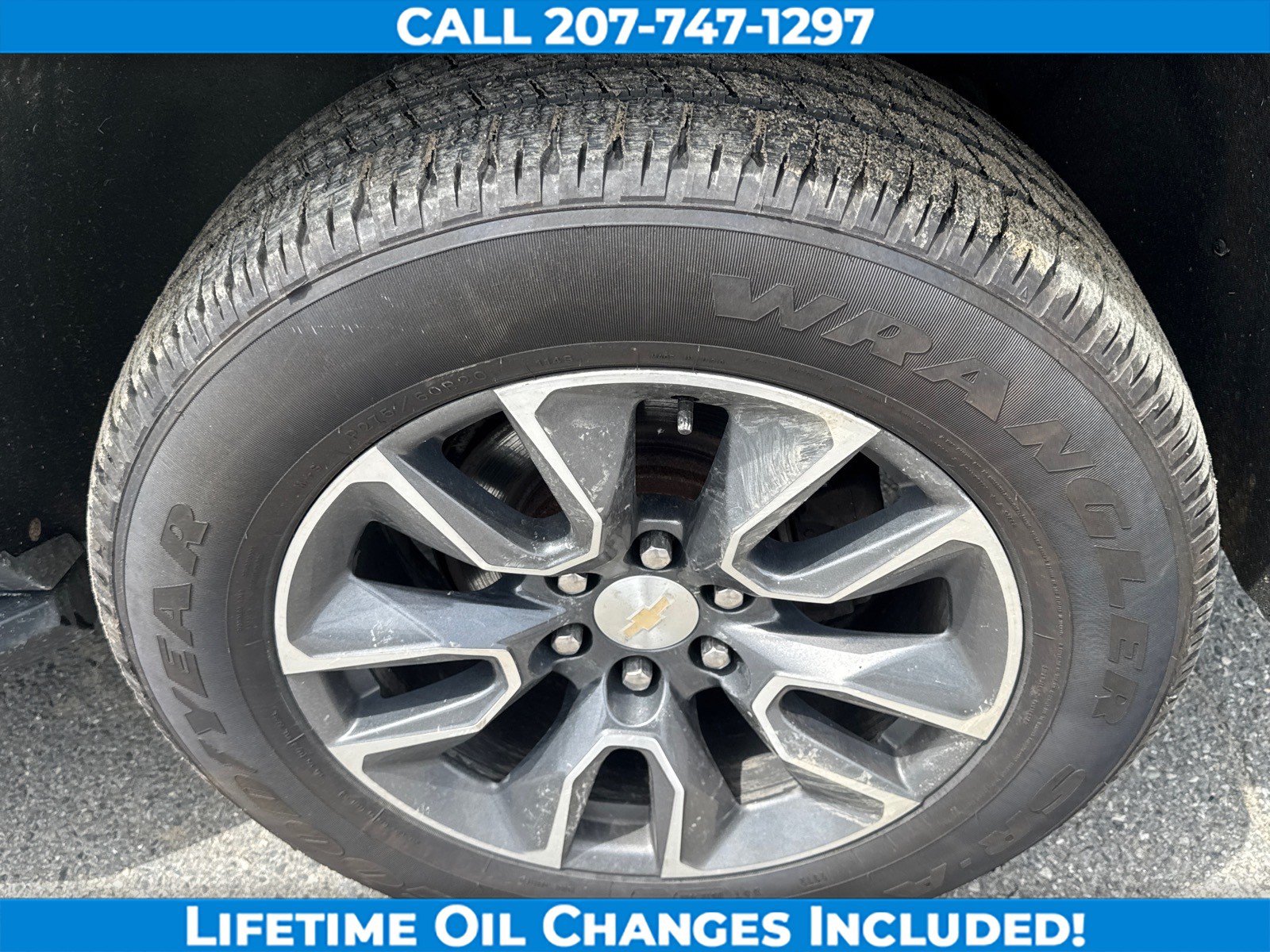 Used 2021 Chevrolet Suburban LT w/ LT Signature Package AWD/4WD image 9