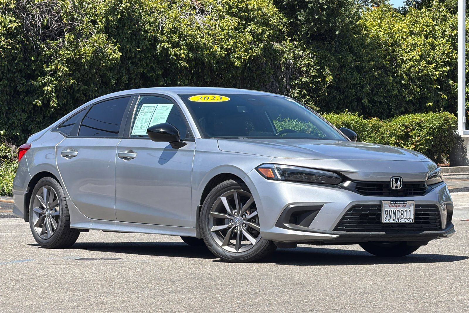 Used 2023 Honda Civic Sport image 2