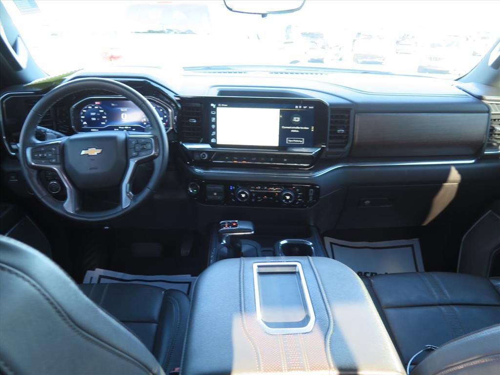 Used 2024 Chevrolet Silverado 1500 High Country w/ High Country Premium Package image 23