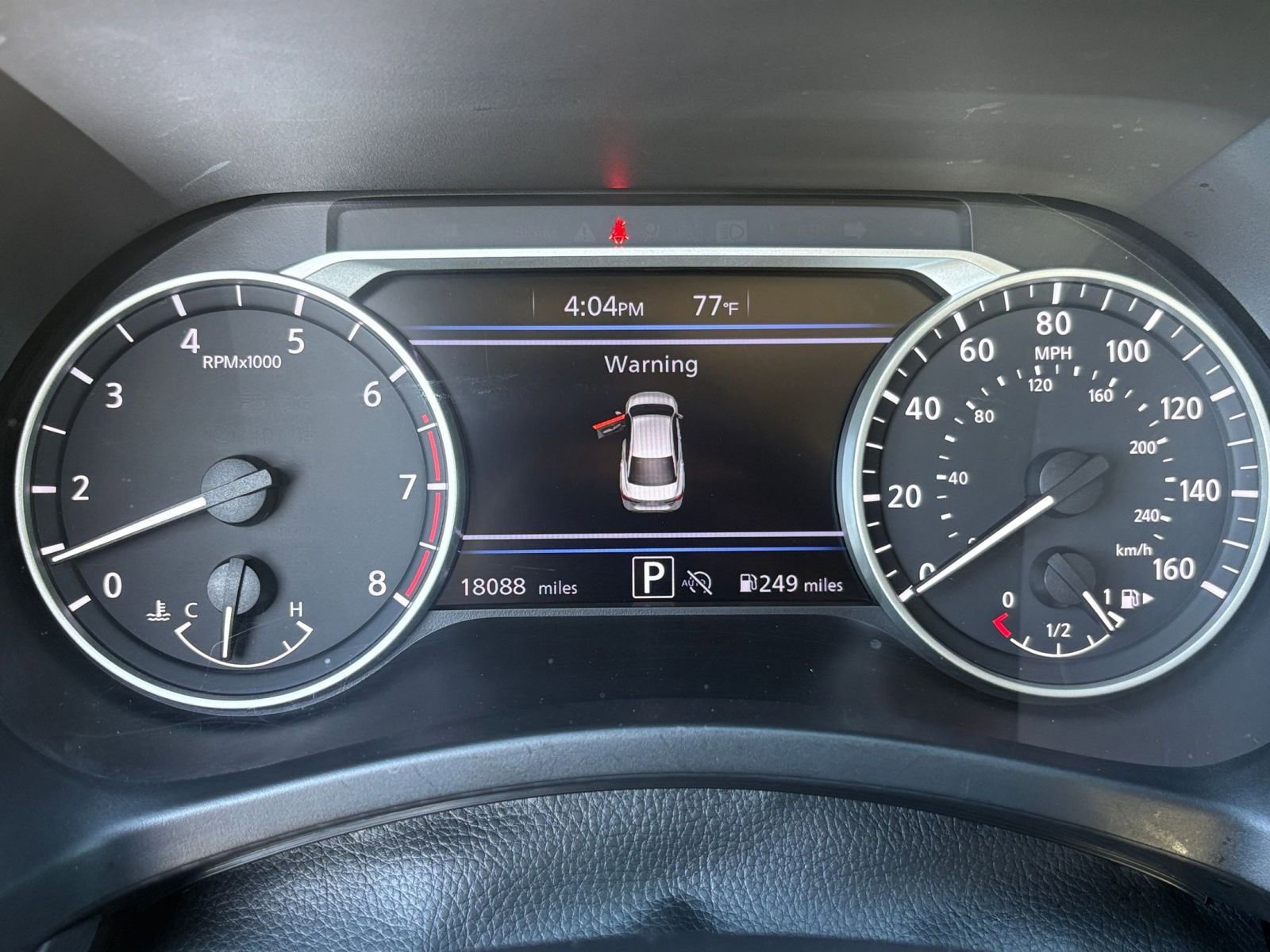 Used 2025 Nissan Sentra SV FWD image 38