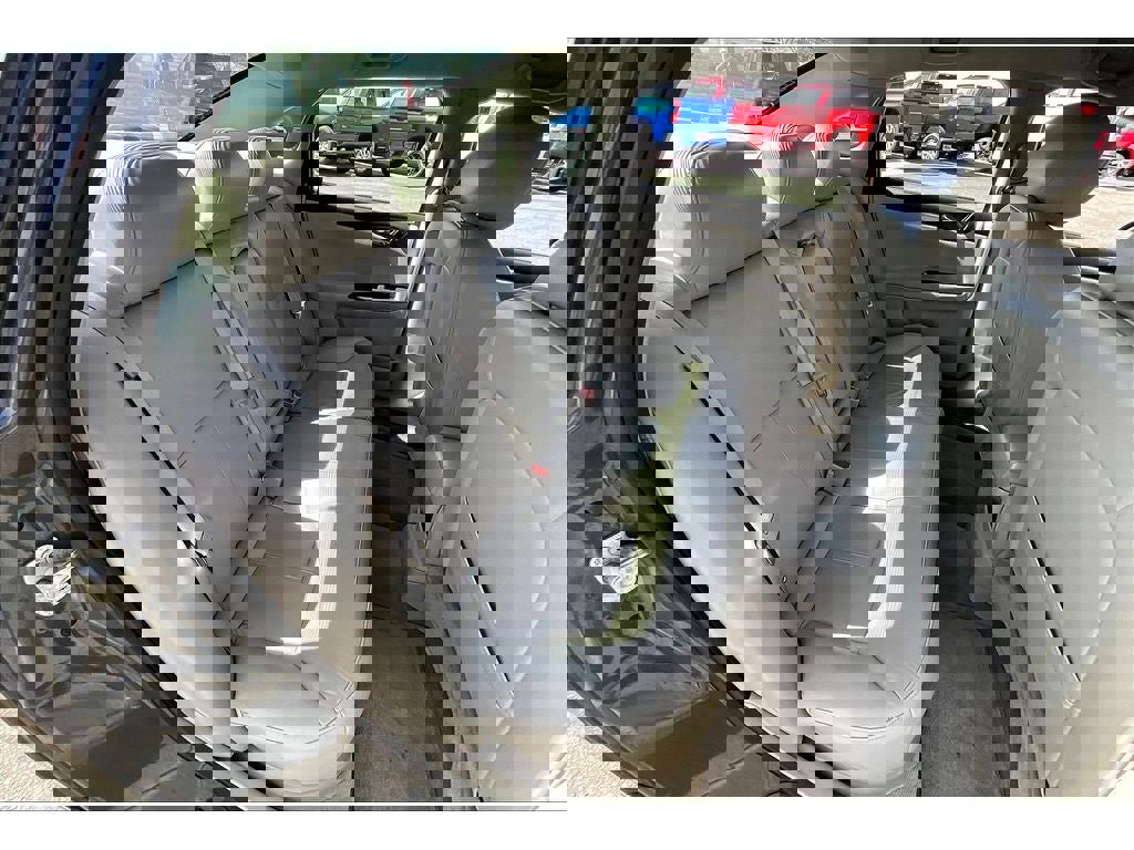 Used 2010 Chevrolet Impala LT w/ Luxury Edition Package image 28