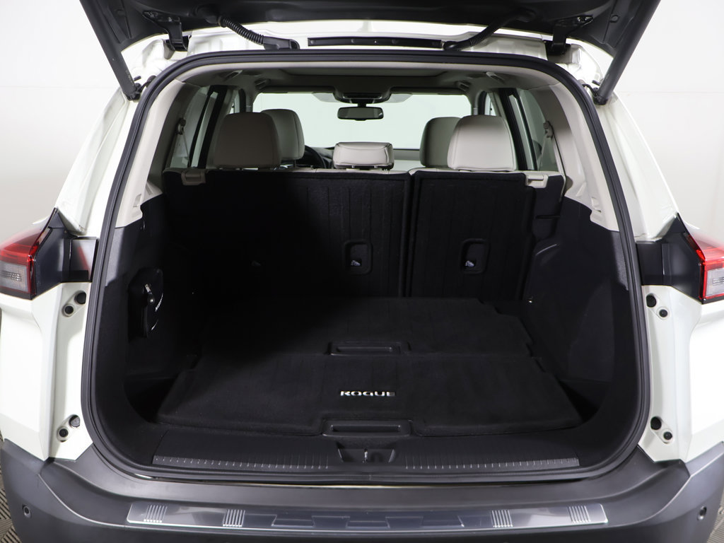 Used 2023 Nissan Rogue SL w/ SL Premium Package FWD image 17