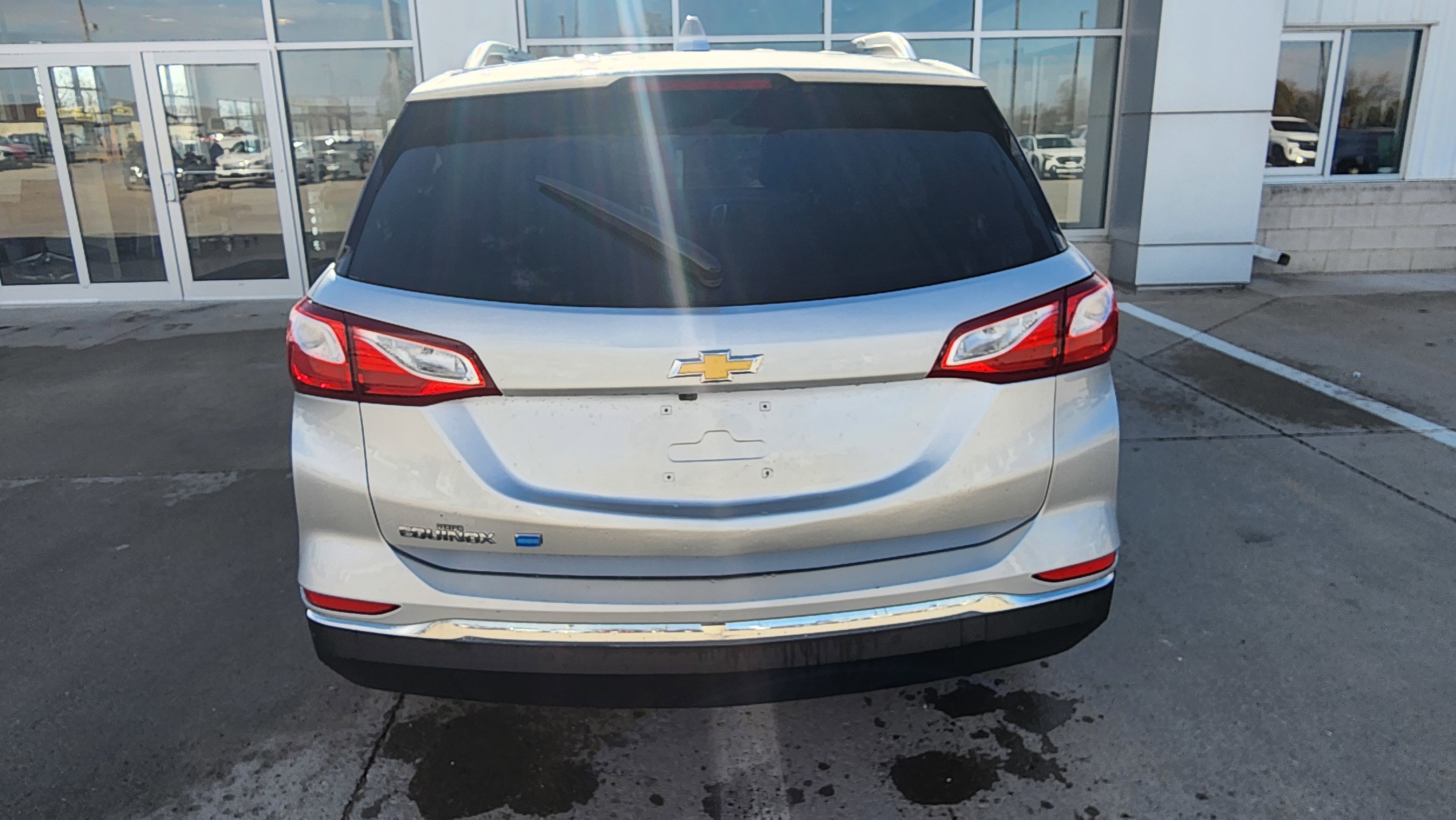 Used 2018 Chevrolet Equinox Premier image 5