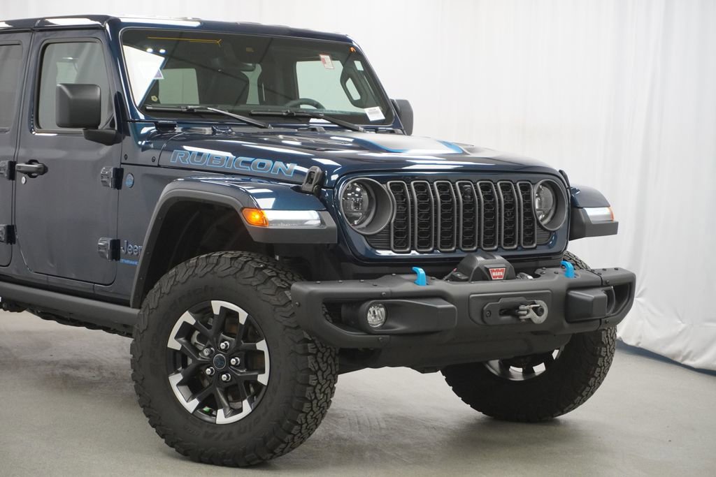 Used 2025 Jeep Wrangler Unlimited Rubicon 4xe AWD/4WD video 3