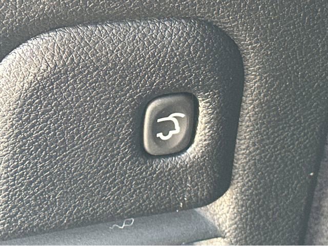 Used 2024 Dodge Durango R/T image 32