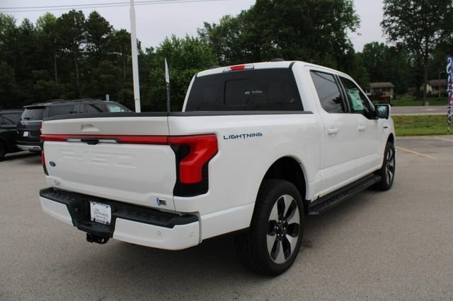 New 2023 Ford F150 Lightning Platinum image 3