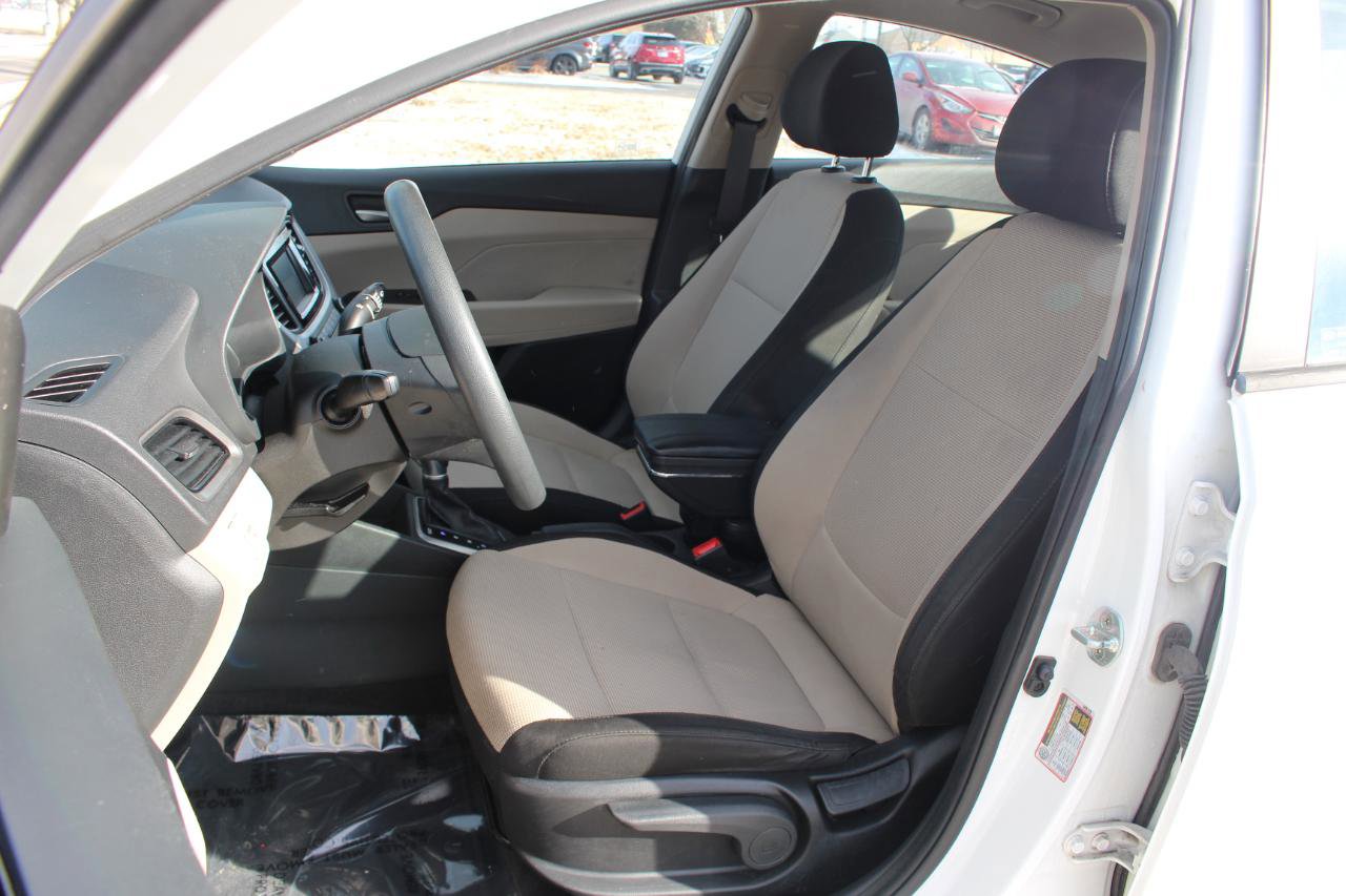 Used 2019 Hyundai Accent SE image 16